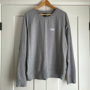 NWOT Patagonia women’s XL crew neck